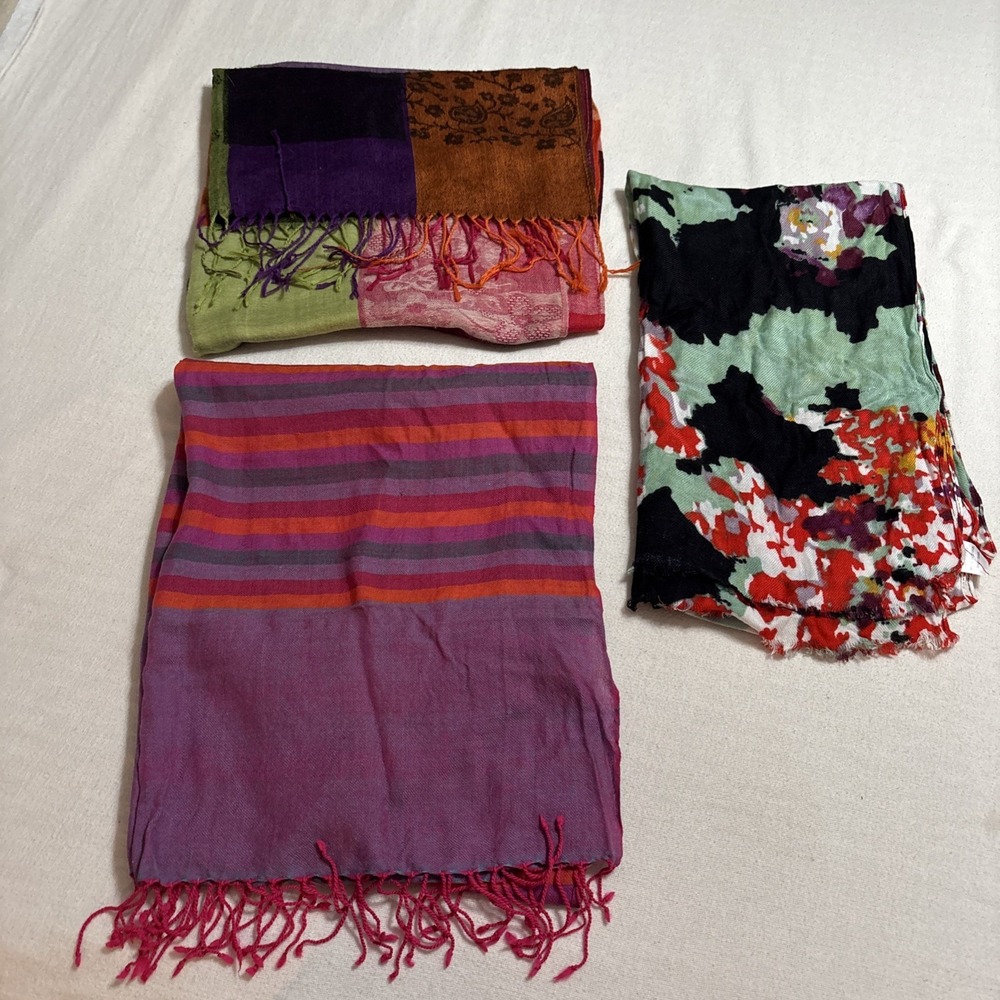 Lot of 3 Women's Scarves Shaw‎ Striped Geometric Abstract Lightweight Artsy